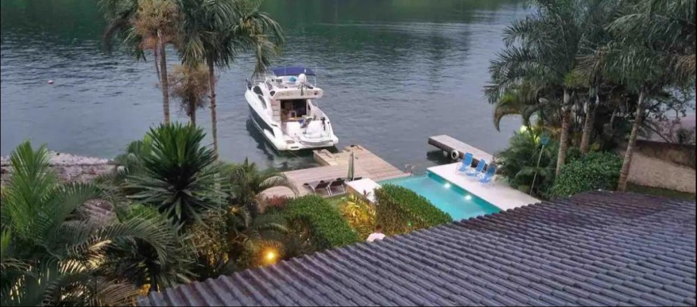 Casa - Temporada - Centro - Angra dos Reis - RJ