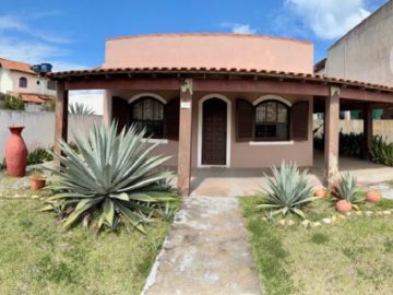 99-L Casa na Praia da Figueira em Arraial do Cabo